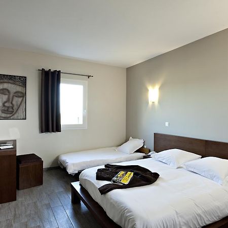 Le Ya'Tis Hotel Saint-Laurent-des-Arbres Luaran gambar