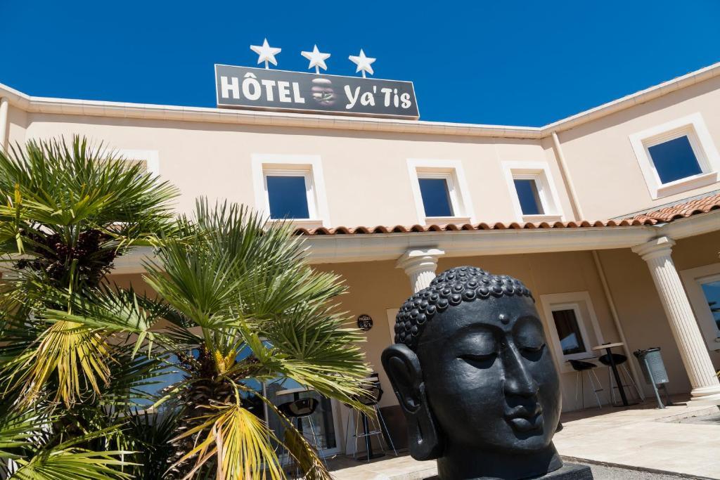 Le Ya'Tis Hotel Saint-Laurent-des-Arbres Luaran gambar