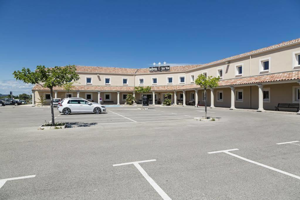 Le Ya'Tis Hotel Saint-Laurent-des-Arbres Luaran gambar